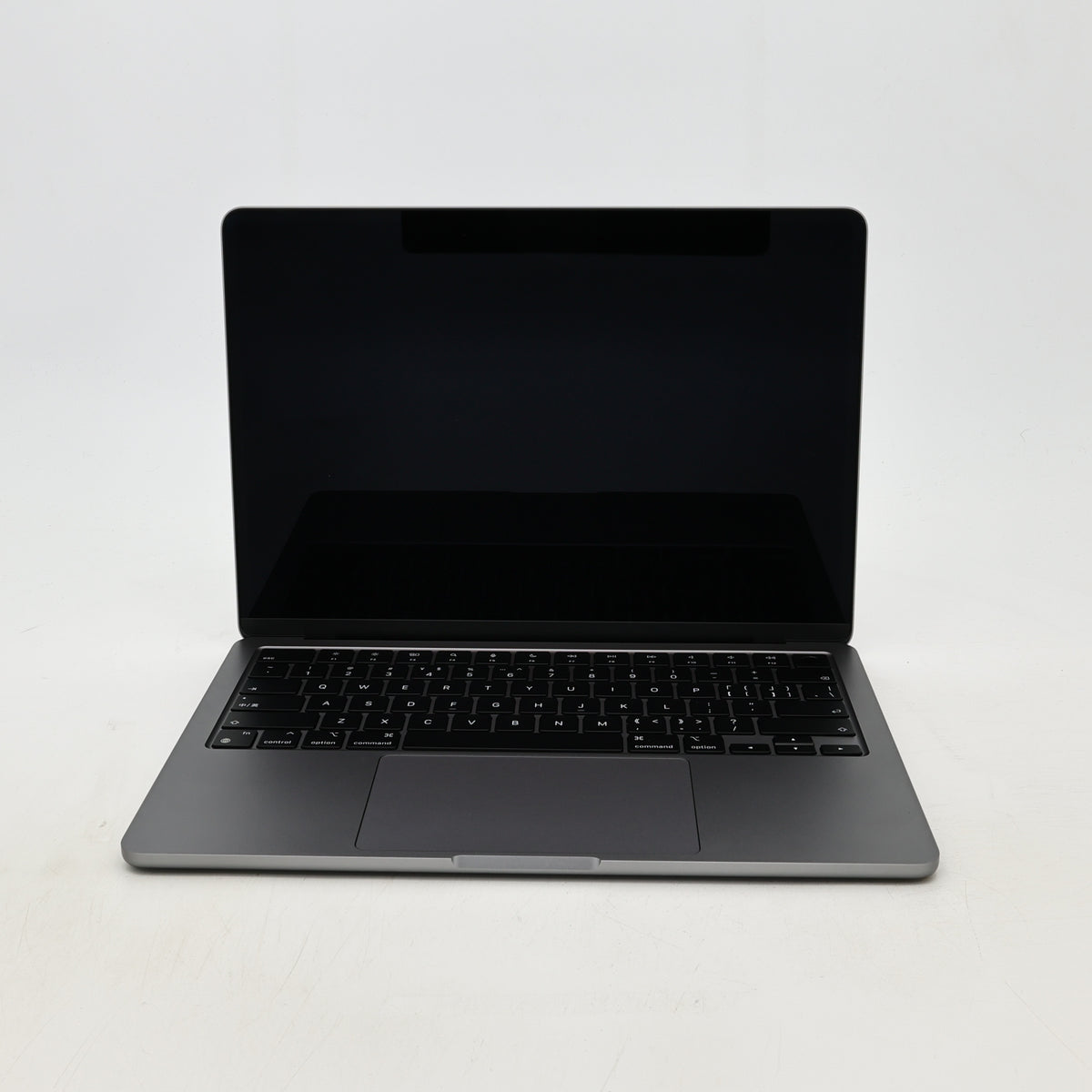 95新 Apple MacBook Air 22年 13寸 M2（8+8核） 8G RAM 256G SSD 深空灰色