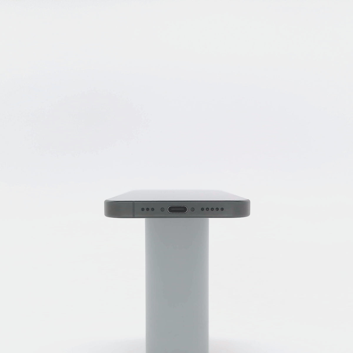 95新 Apple iPhone 16 Pro 128G 黑色鈦金屬 中國大陸版