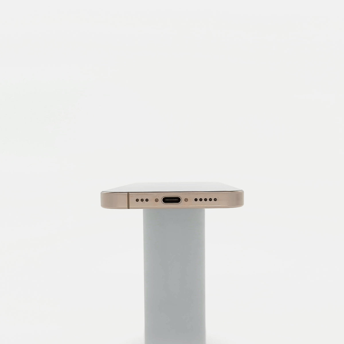 95新 Apple iPhone 16 Pro 128G 沙漠色鈦金屬 中國大陸版