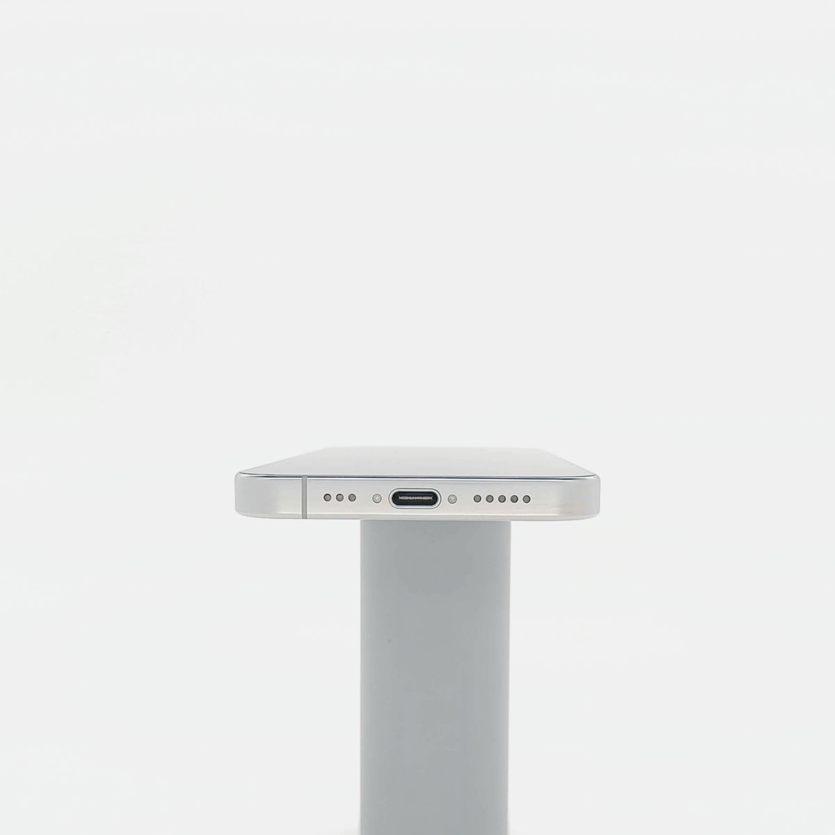 95新 Apple iPhone 16 Pro 128G 白色鈦金屬 中國大陸版