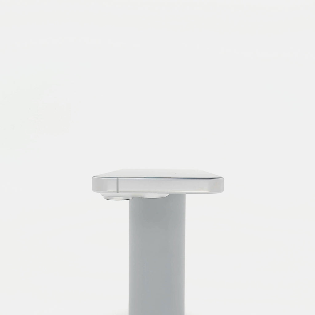 95新 Apple iPhone 16 Pro 128G 白色鈦金屬 中國大陸版