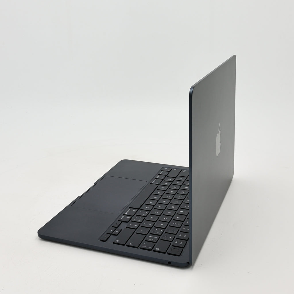 95新 Apple MacBook Air 22年 13寸 M2（8+8核） 16G RAM 256G SSD 午夜色
