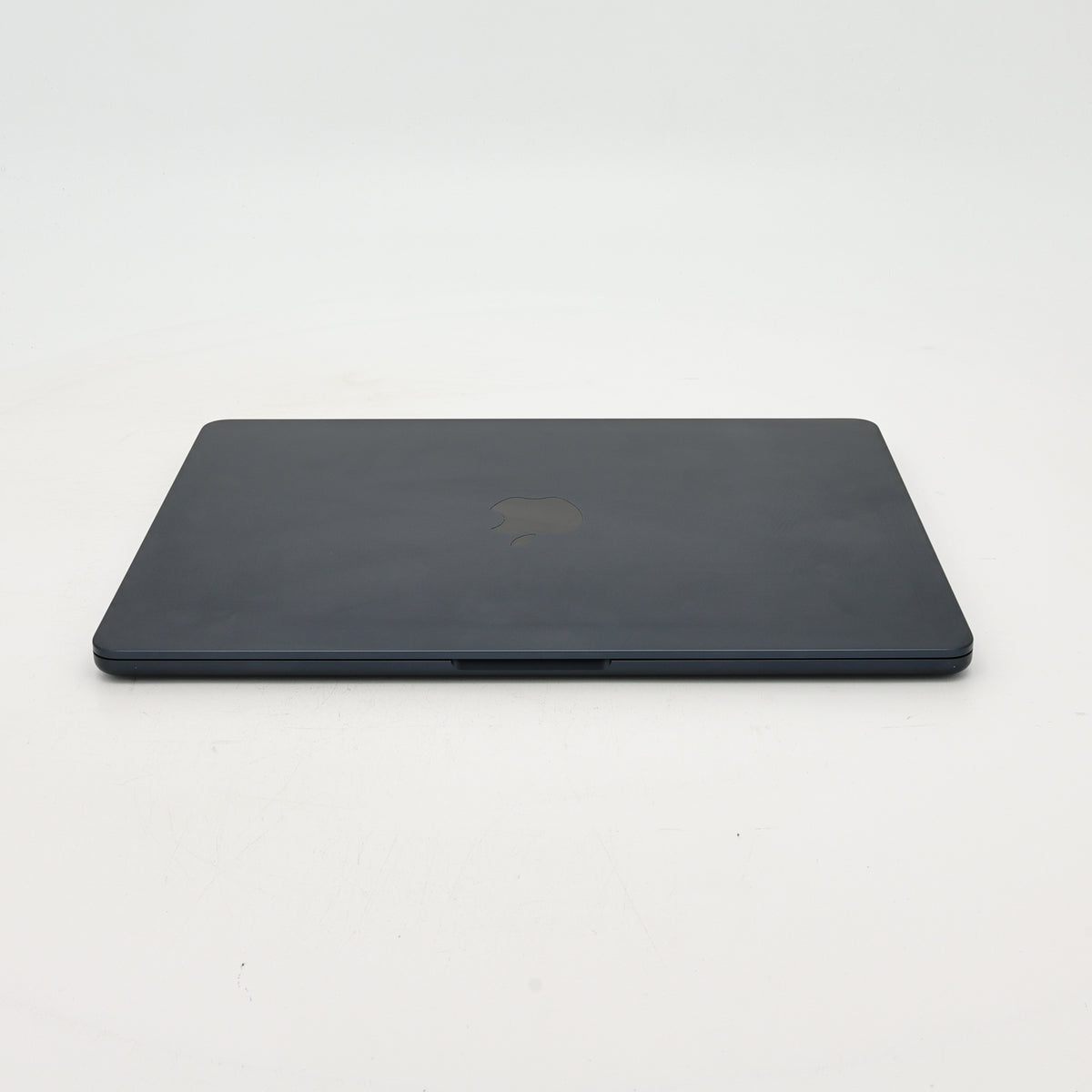 95新 Apple MacBook Air 22年 13寸 M2（8+8核） 16G RAM 256G SSD 午夜色