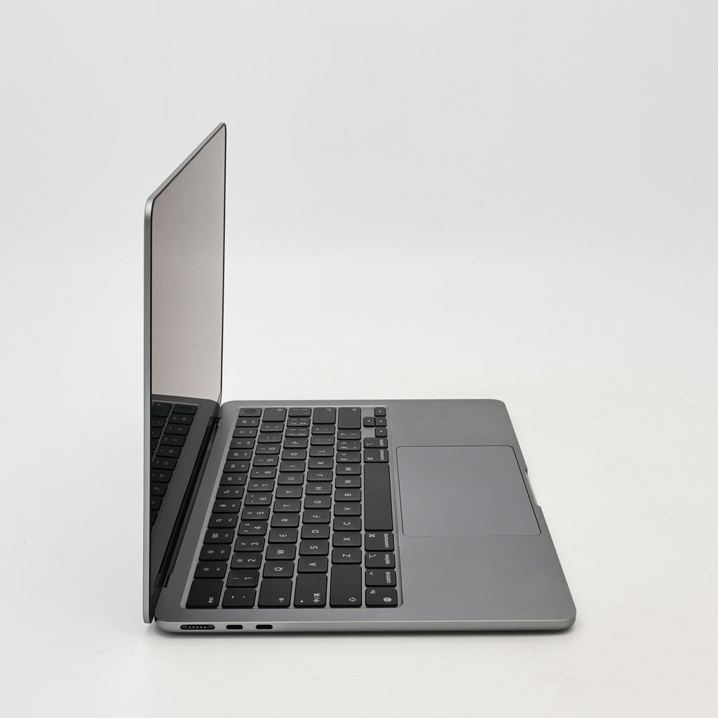 95新 Apple MacBook Air 22年 13寸 M2（8+8核） 8G RAM 256G SSD 深空灰色