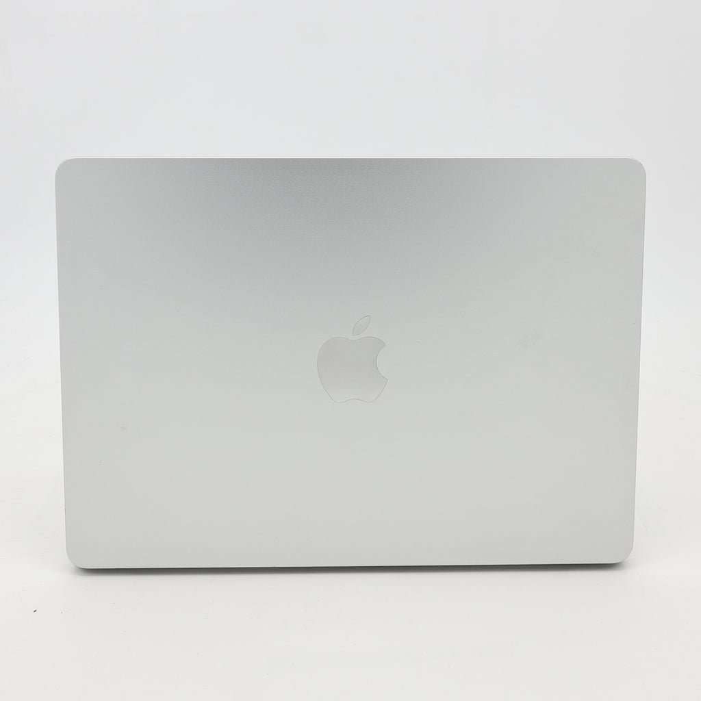 95新 Apple MacBook Air 22年 13寸 M2（8+8核） 8G RAM 256G SSD 銀色