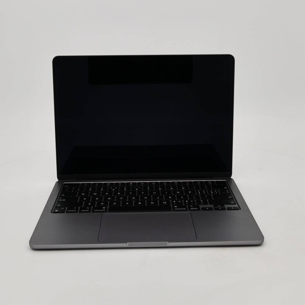 95新 Apple MacBook Air 22年 13寸 M2（8+8核） 8G RAM 256G SSD 深空灰色