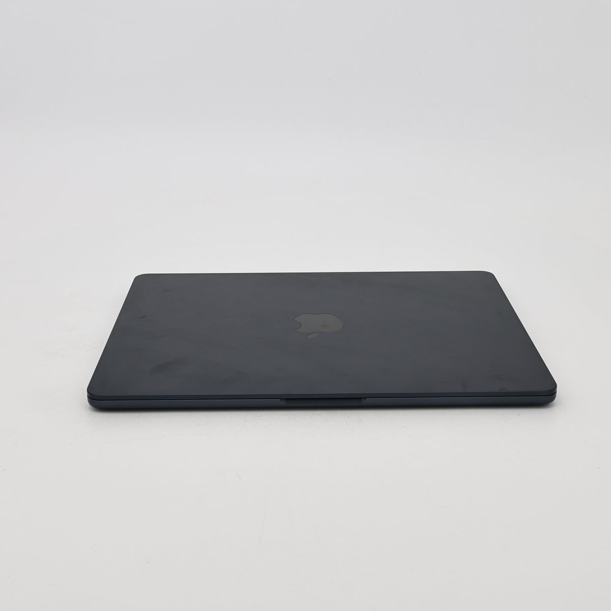 95新 Apple MacBook Air 22年 13寸 M2（8+8核） 16G RAM 256G SSD 午夜色
