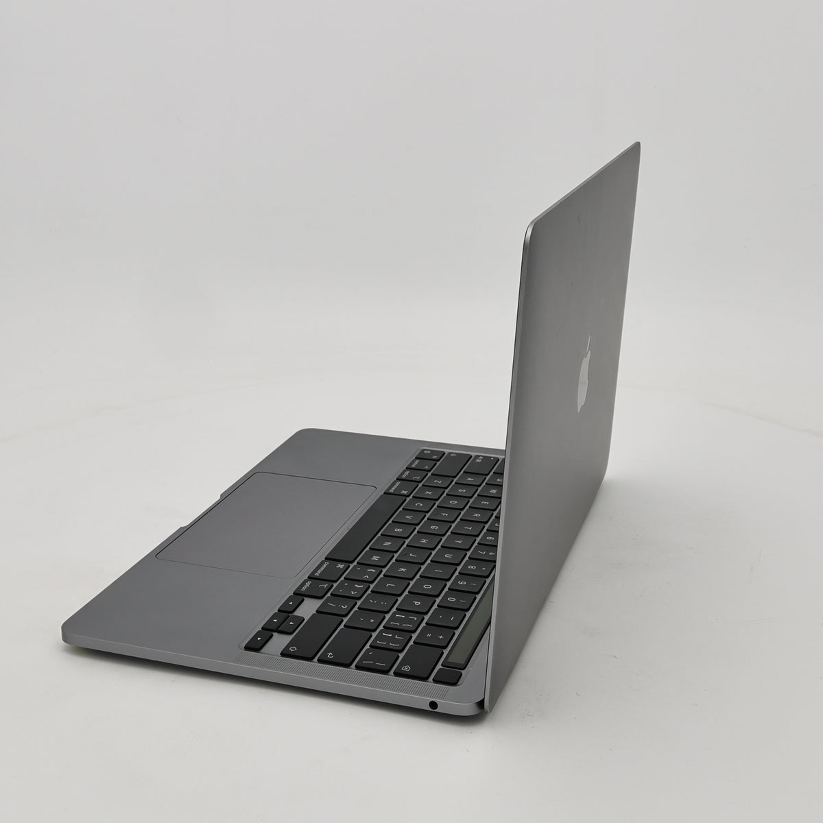 95新 Apple MacBook Pro 22年 13寸 M2（8+10核） 8G RAM 512G SSD 深空灰色