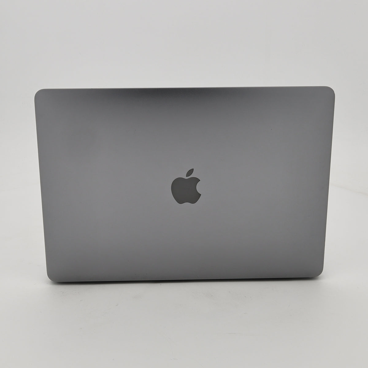 95新 Apple MacBook Pro 22年 13寸 M2（8+10核） 8G RAM 512G SSD 深空灰色
