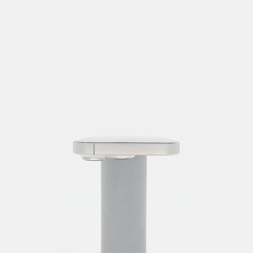 95新 Apple iPhone 16 Pro 128G 白色鈦金屬 中國大陸版
