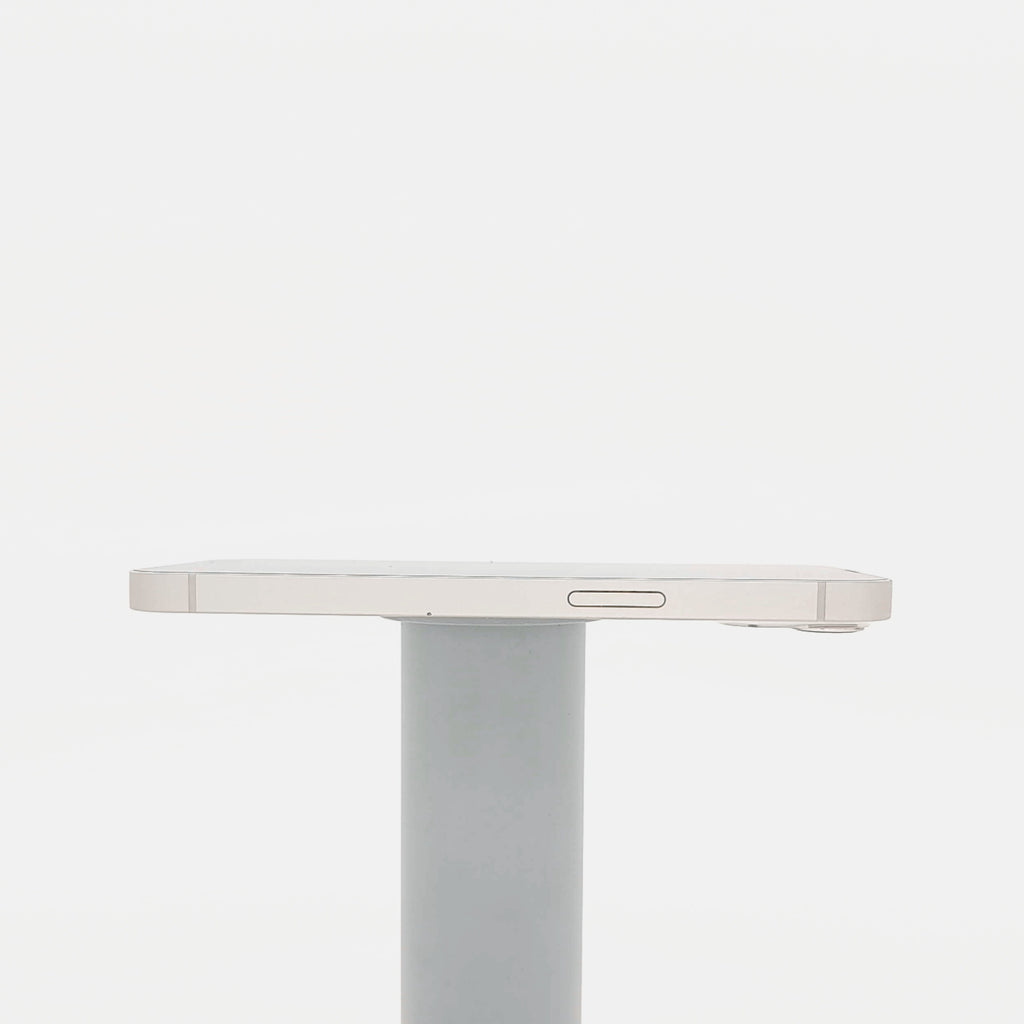 95新 Apple iPhone 13 128G 星光色 中國大陸版