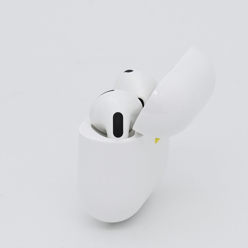 99新 Apple AirPods 5 白色