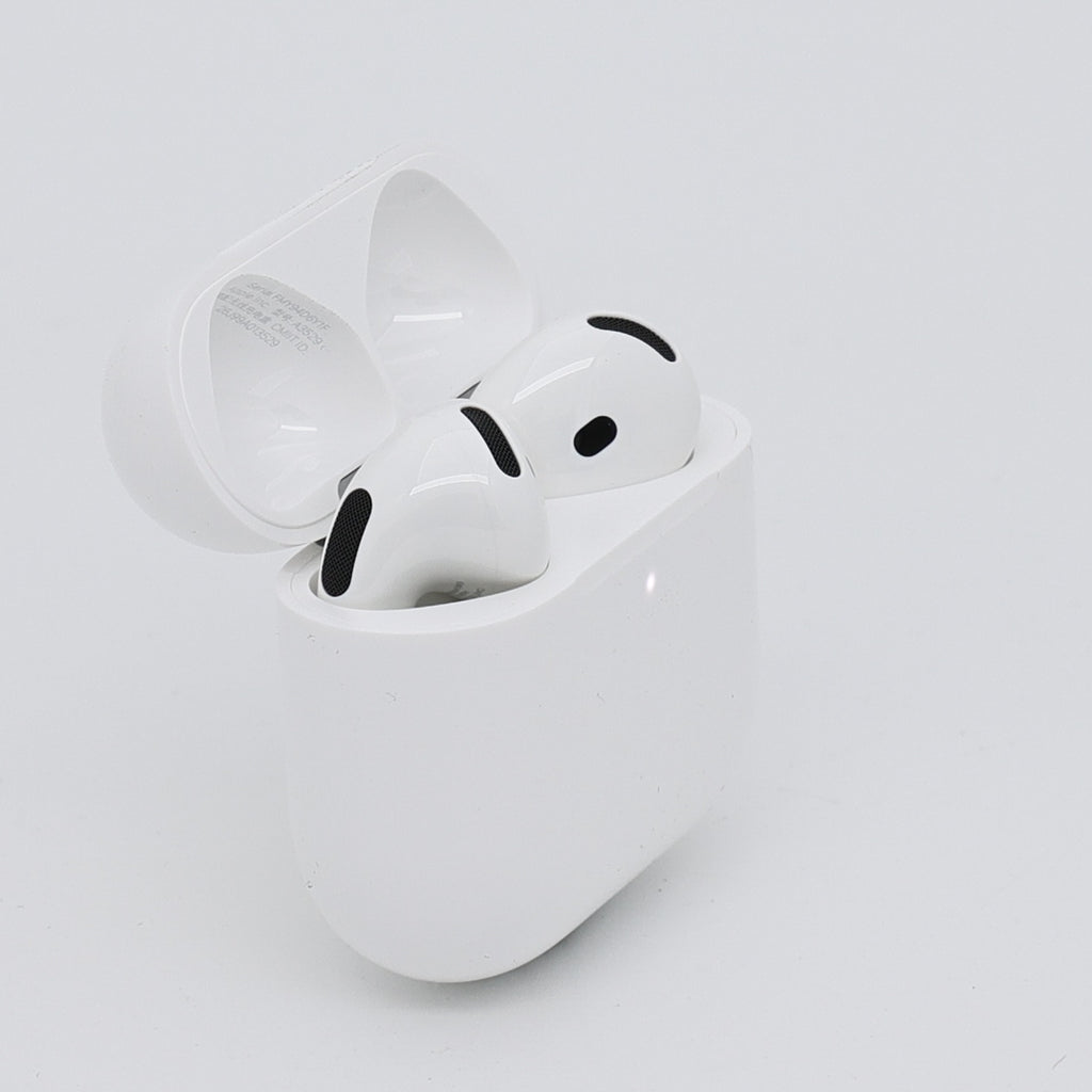 99新 Apple AirPods 5 白色