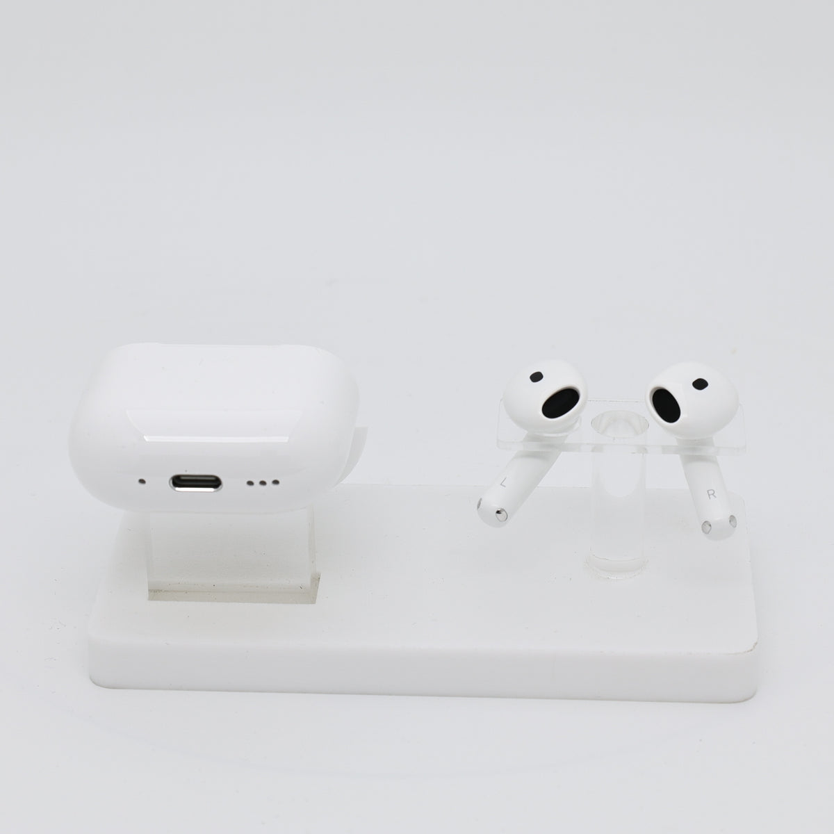 99新 Apple AirPods 5 白色