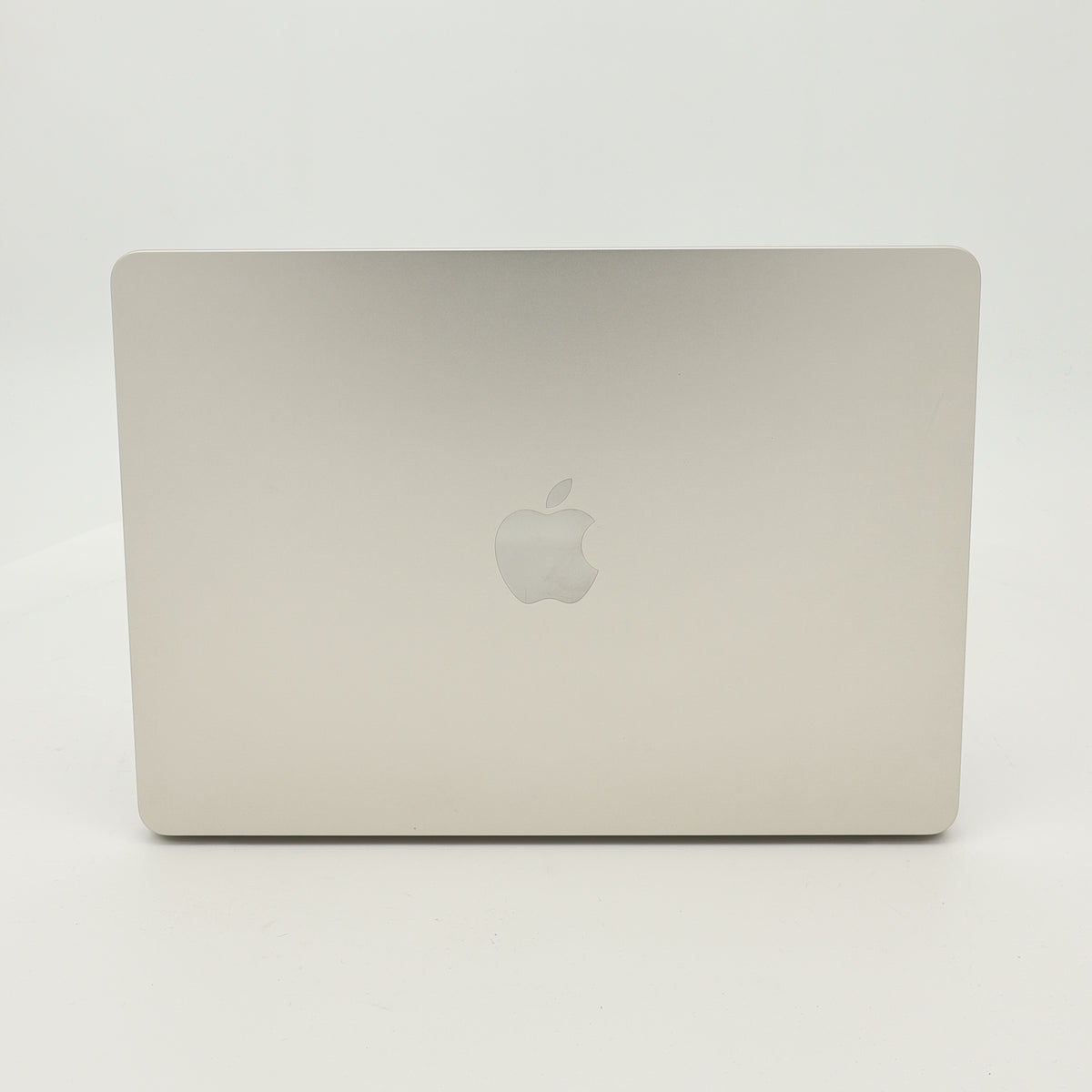 99新 Apple MacBook Air 22年 13寸 M2（8+8核） 8G RAM 256G SSD 星光色