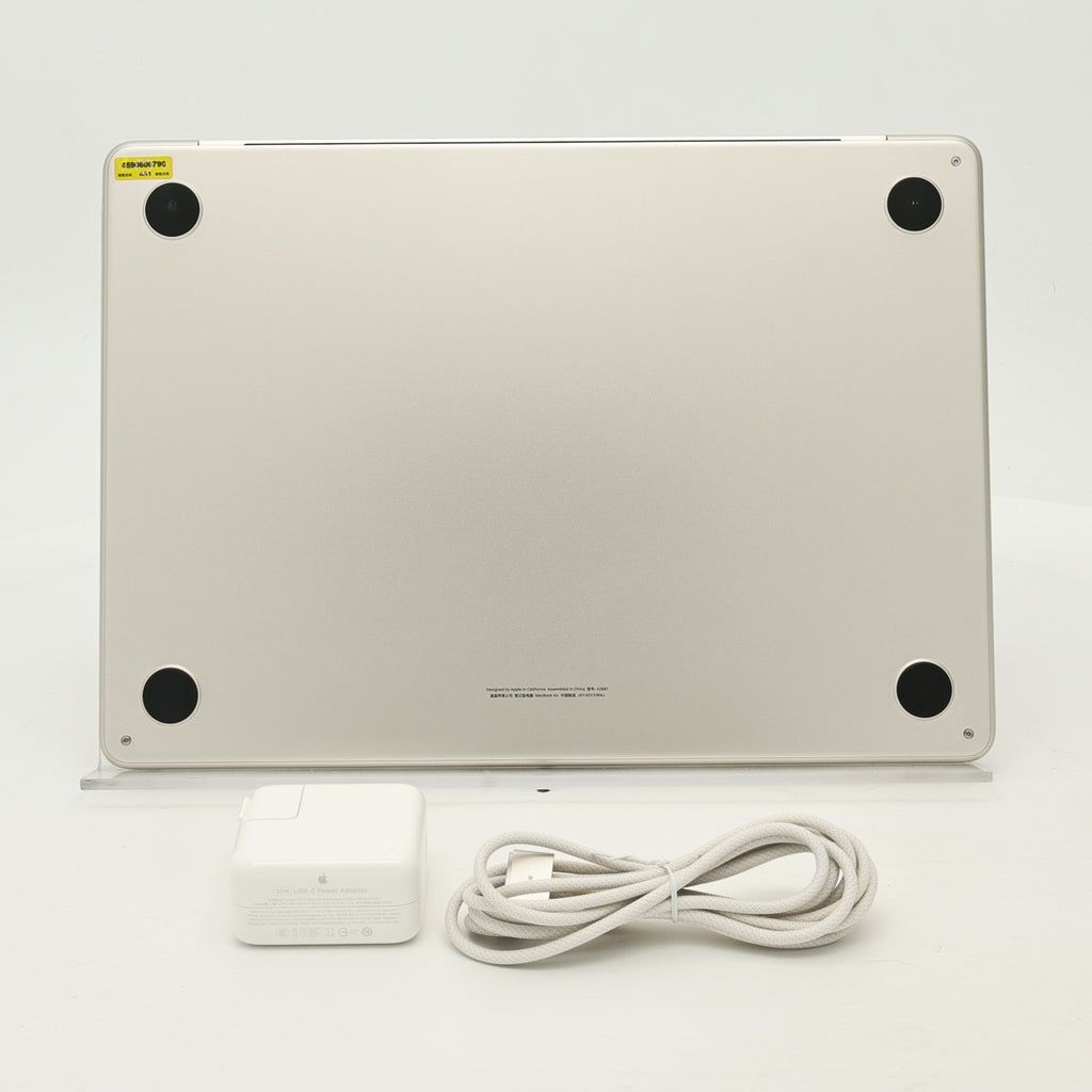 99新 Apple MacBook Air 22年 13寸 M2（8+8核） 8G RAM 256G SSD 星光色