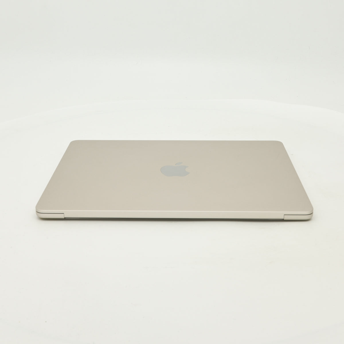 99新 Apple MacBook Air 22年 13寸 M2（8+8核） 8G RAM 256G SSD 星光色