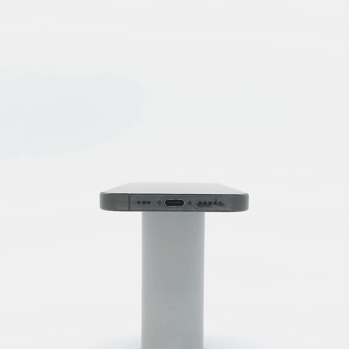 95新 Apple iPhone 16 Pro 128G 黑色鈦金屬 中國大陸版