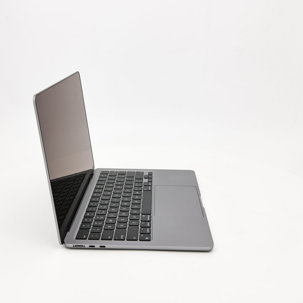 99新 Apple MacBook Air 22年 13寸 M2（8+10核） 8G RAM 512G SSD 深空灰色
