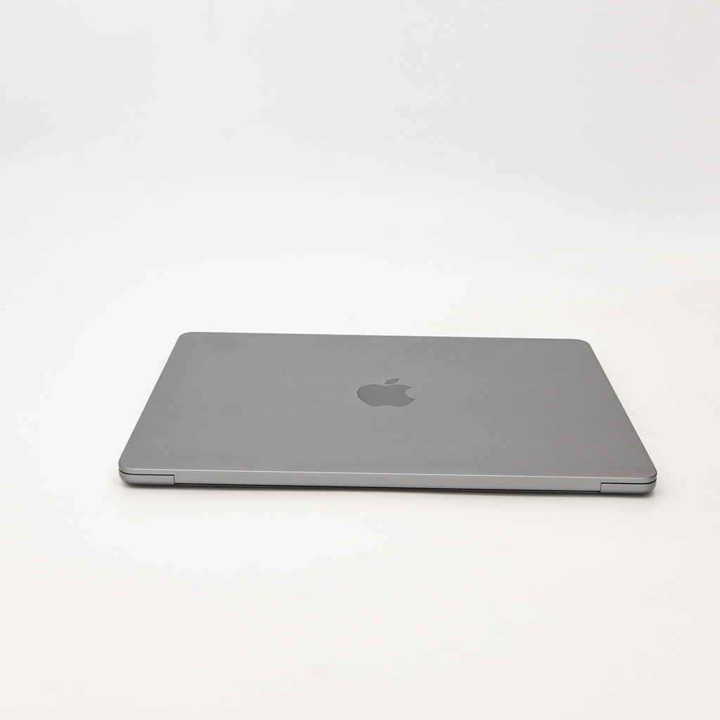 99新 Apple MacBook Air 22年 13寸 M2（8+10核） 8G RAM 512G SSD 深空灰色