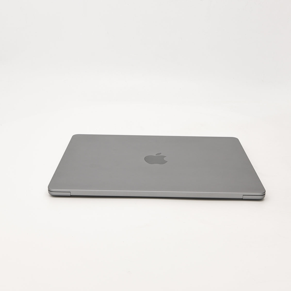 99新 Apple MacBook Air 22年 13寸 M2（8+10核） 8G RAM 512G SSD 深空灰色
