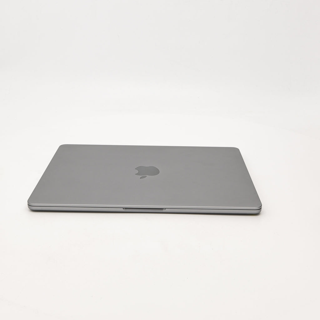 99新 Apple MacBook Air 22年 13寸 M2（8+10核） 8G RAM 512G SSD 深空灰色