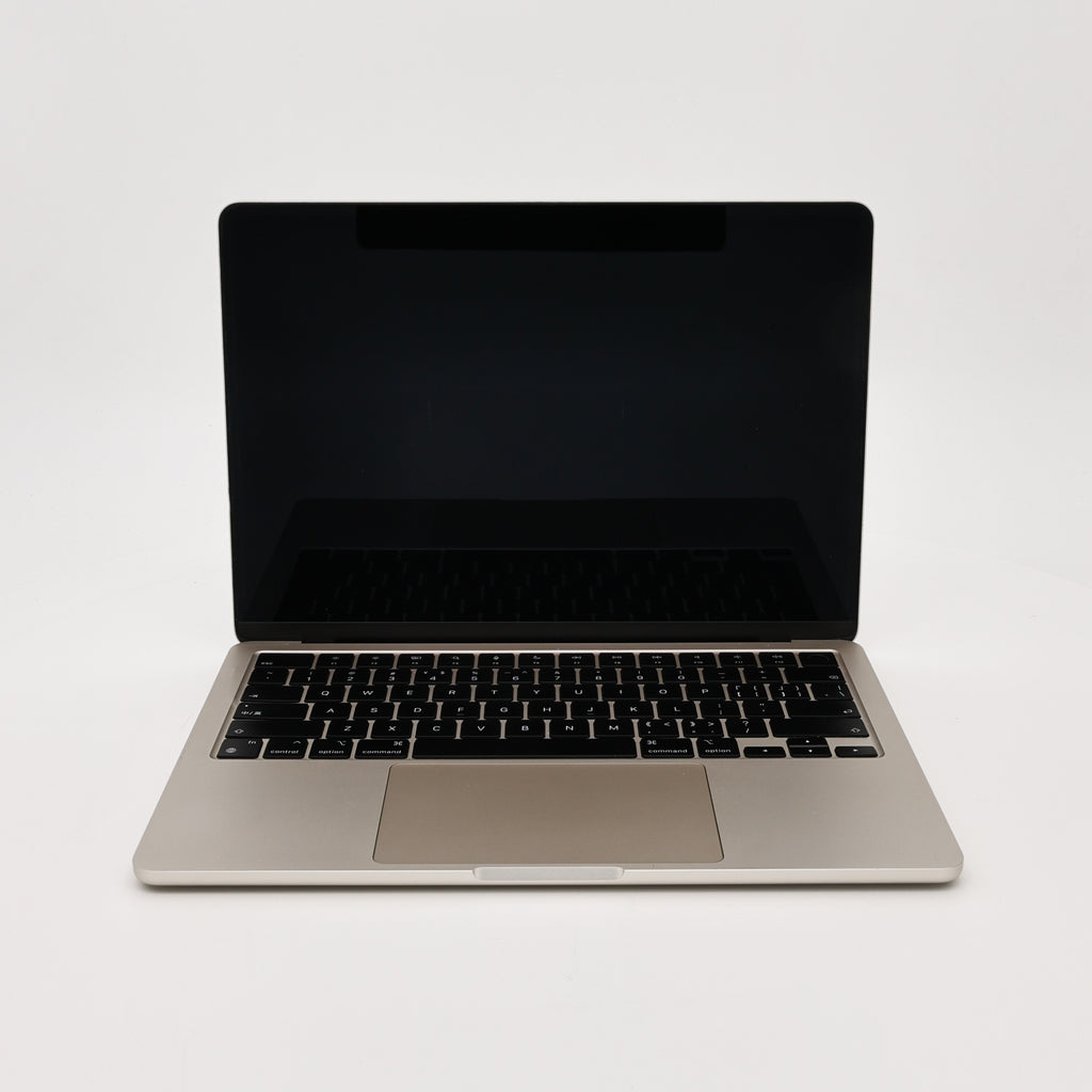 95新 Apple MacBook Air 22年 13寸 M2（8+8核） 8G RAM 256G SSD 星光色