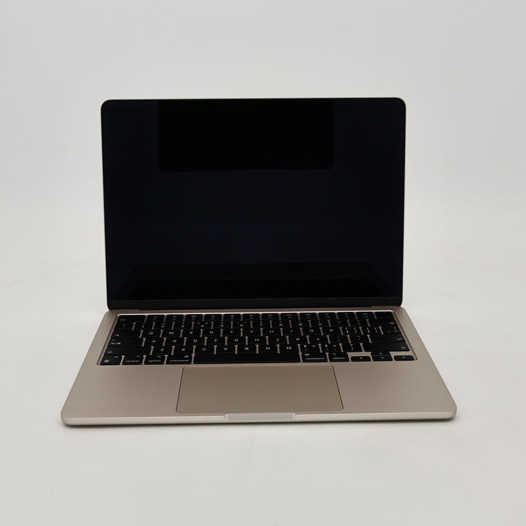 95新 Apple MacBook Air 22年 13寸 M2（8+8核） 8G RAM 256G SSD 星光色