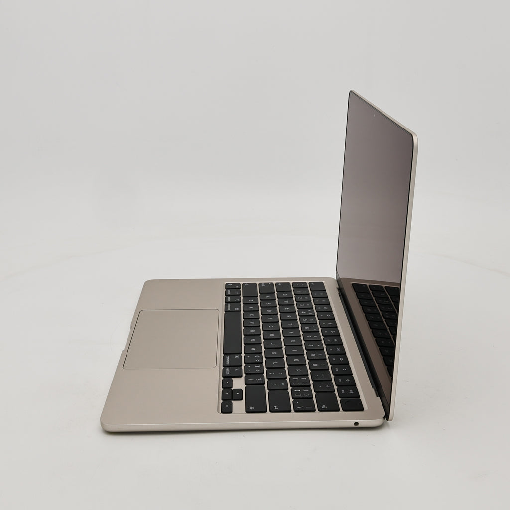95新 Apple MacBook Air 22年 13寸 M2（8+8核） 8G RAM 256G SSD 星光色