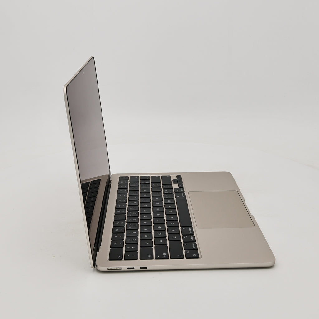95新 Apple MacBook Air 22年 13寸 M2（8+8核） 8G RAM 256G SSD 星光色