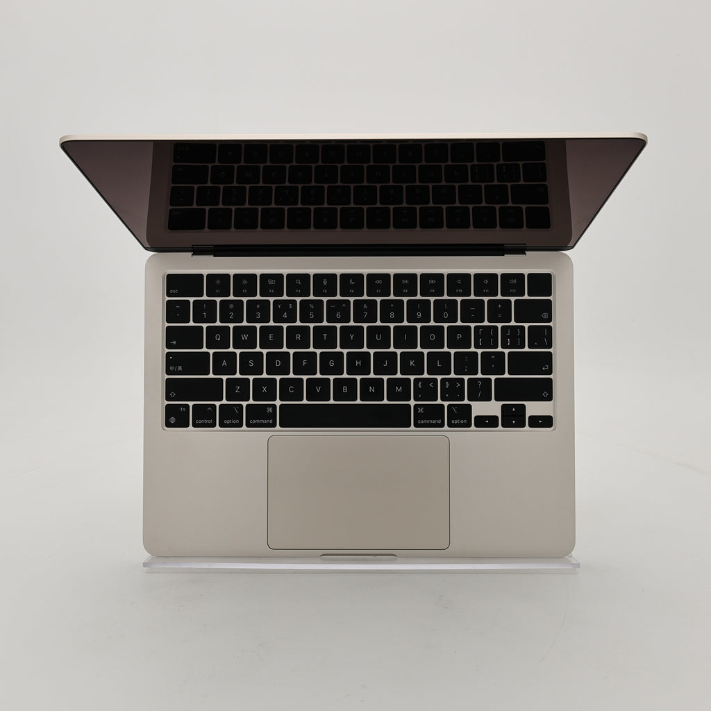 95新 Apple MacBook Air 22年 13寸 M2（8+8核） 8G RAM 256G SSD 星光色