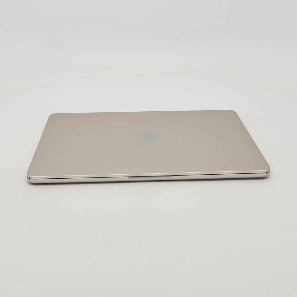 95新 Apple MacBook Air 22年 13寸 M2（8+8核） 8G RAM 256G SSD 星光色