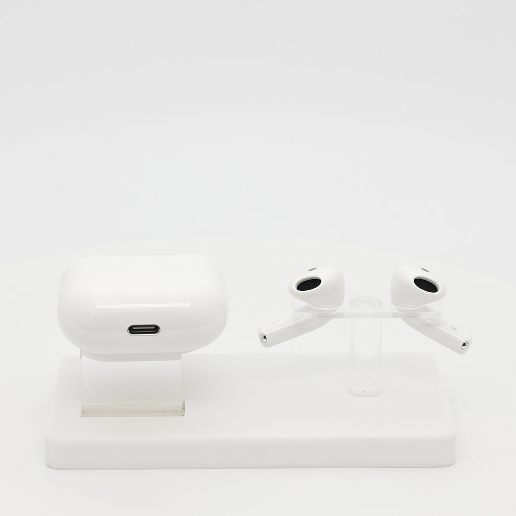99新 Apple AirPods 5 白色