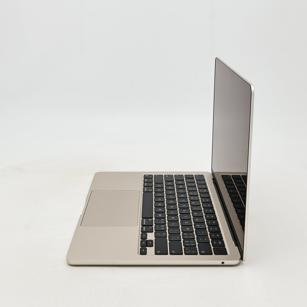 95新 Apple MacBook Air 22年 13寸 M2（8+8核） 8G RAM 256G SSD 星光色