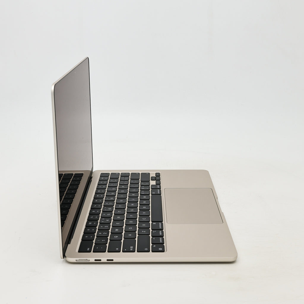 95新 Apple MacBook Air 22年 13寸 M2（8+8核） 8G RAM 256G SSD 星光色