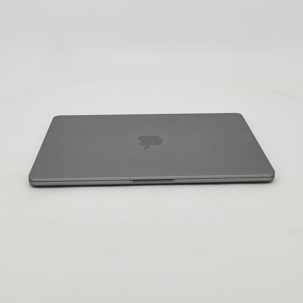 95新 Apple MacBook Air 22年 13寸 M2（8+8核） 8G RAM 256G SSD 深空灰色