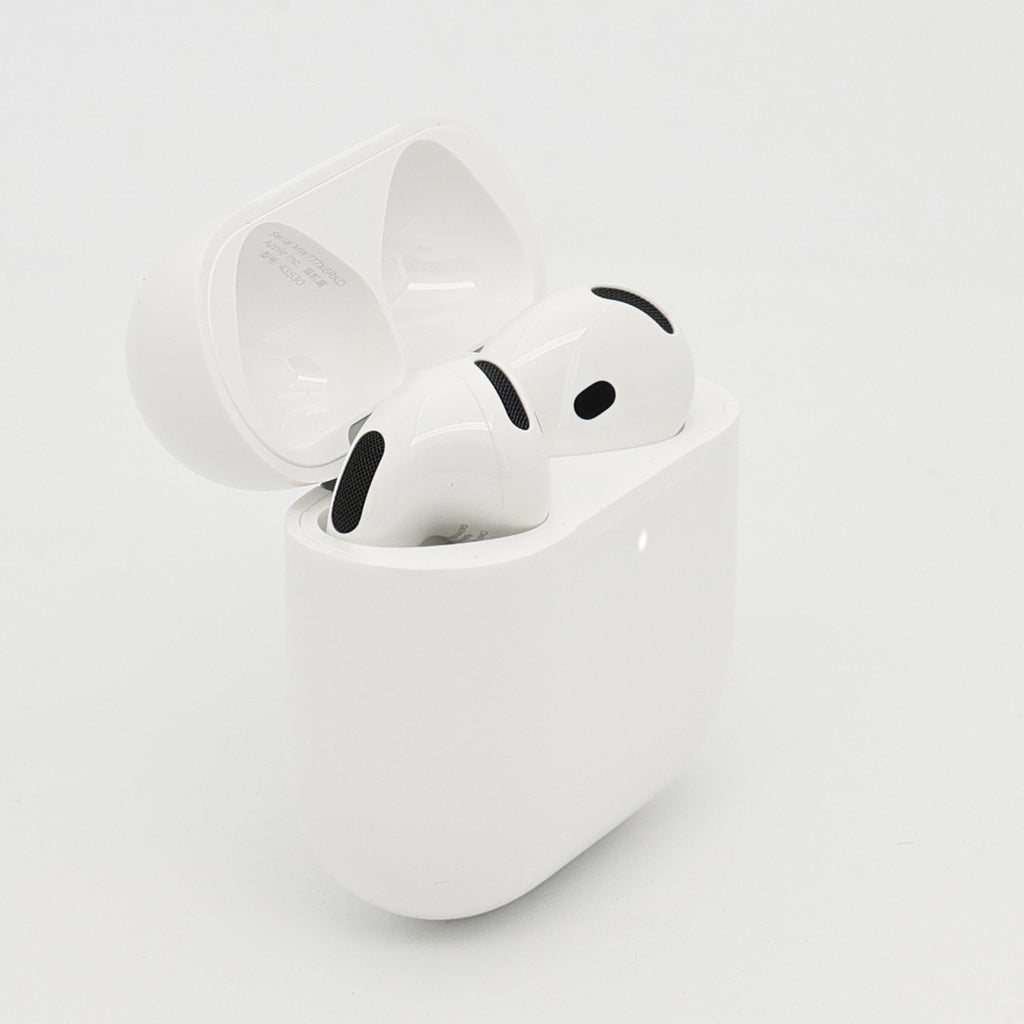 99新 Apple AirPods 5 白色