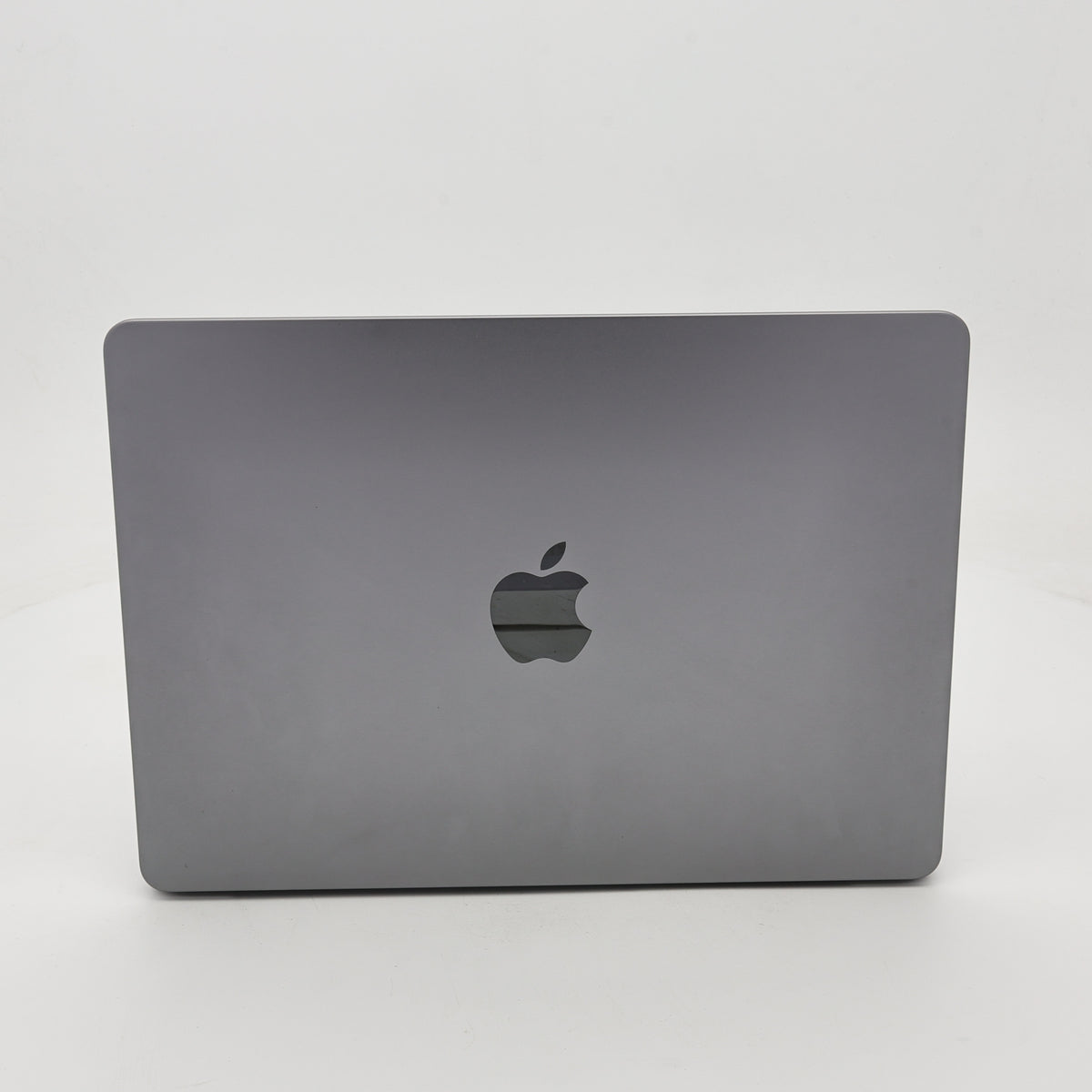 95新 Apple MacBook Air 22年 13寸 M2（8+8核） 8G RAM 256G SSD 深空灰色