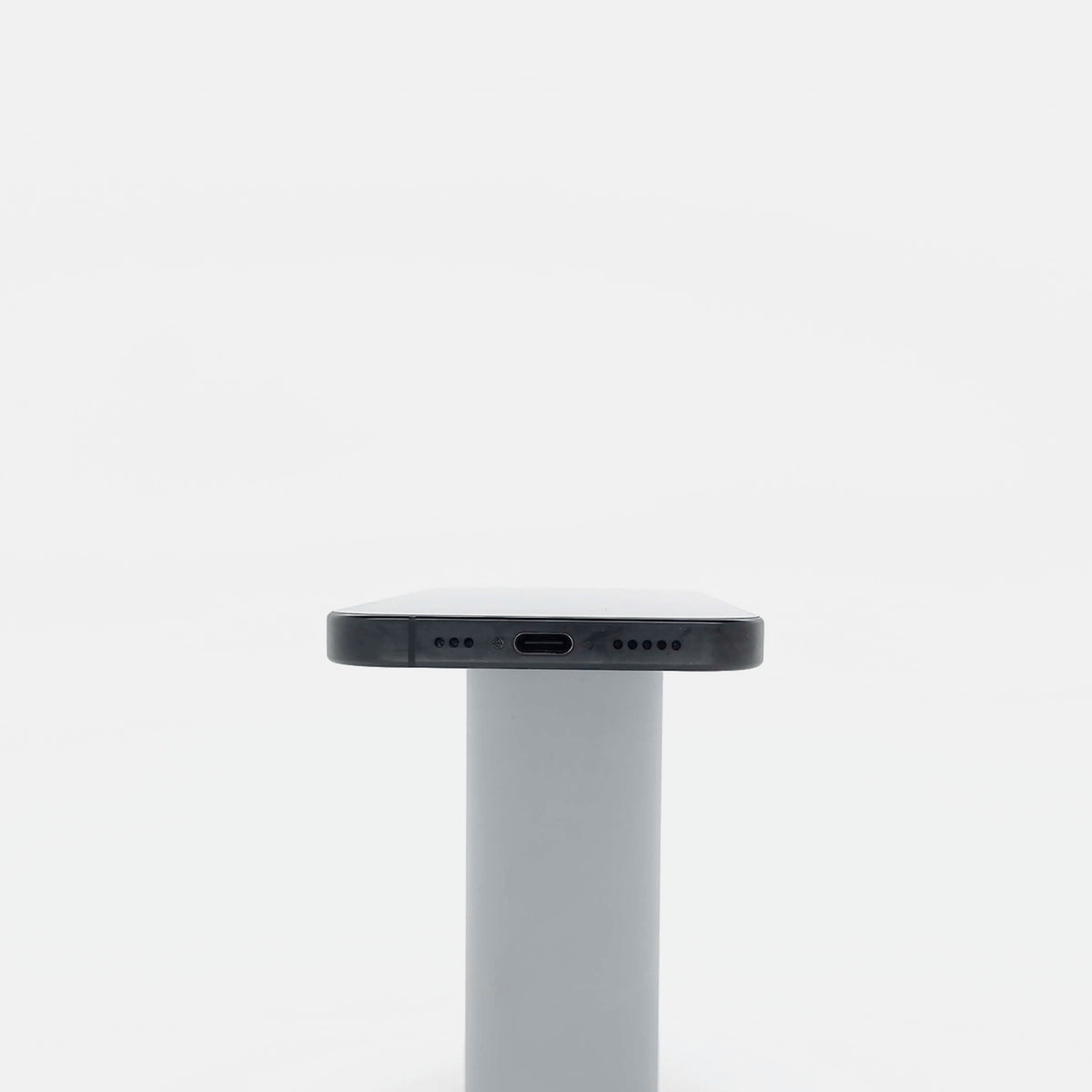 95新 Apple iPhone 16 Pro 128G 黑色鈦金屬 中國大陸版