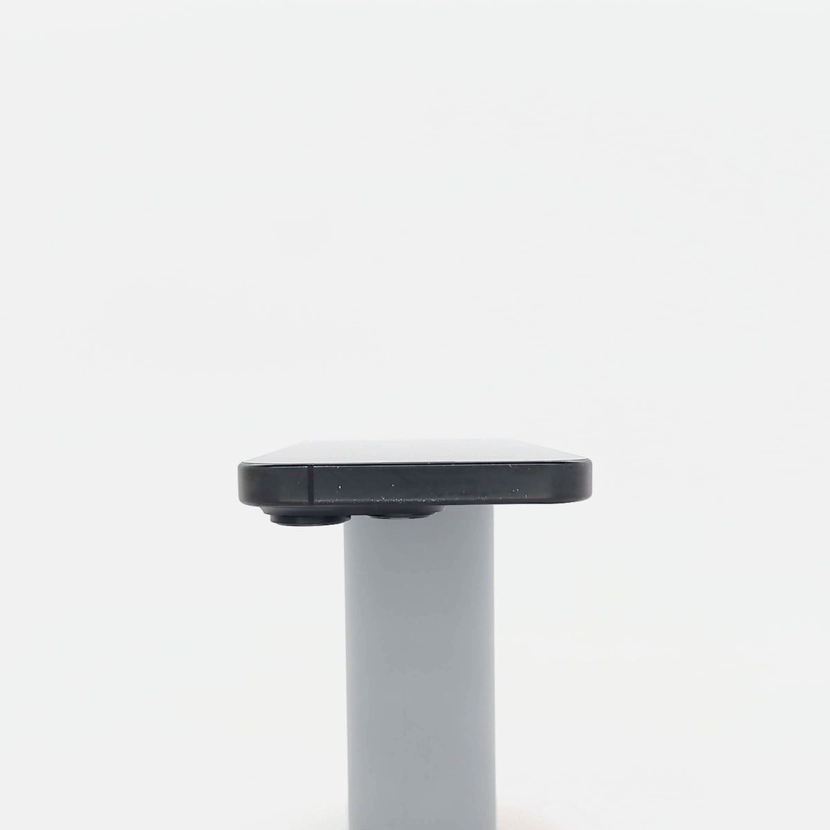 95新 Apple iPhone 16 Pro 128G 黑色鈦金屬 中國大陸版