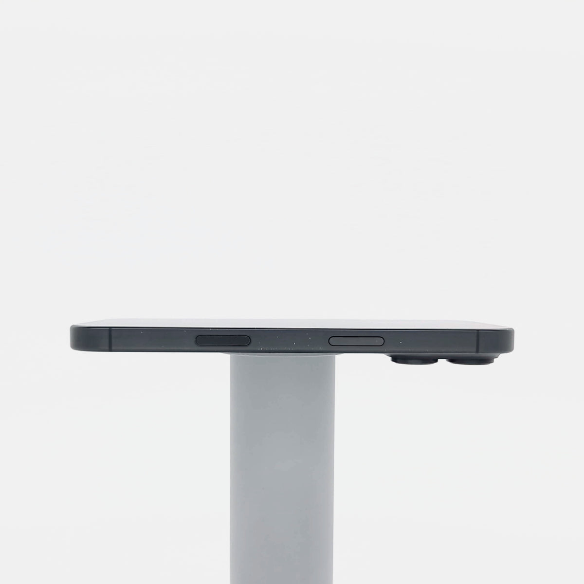 95新 Apple iPhone 16 Pro 128G 黑色鈦金屬 中國大陸版