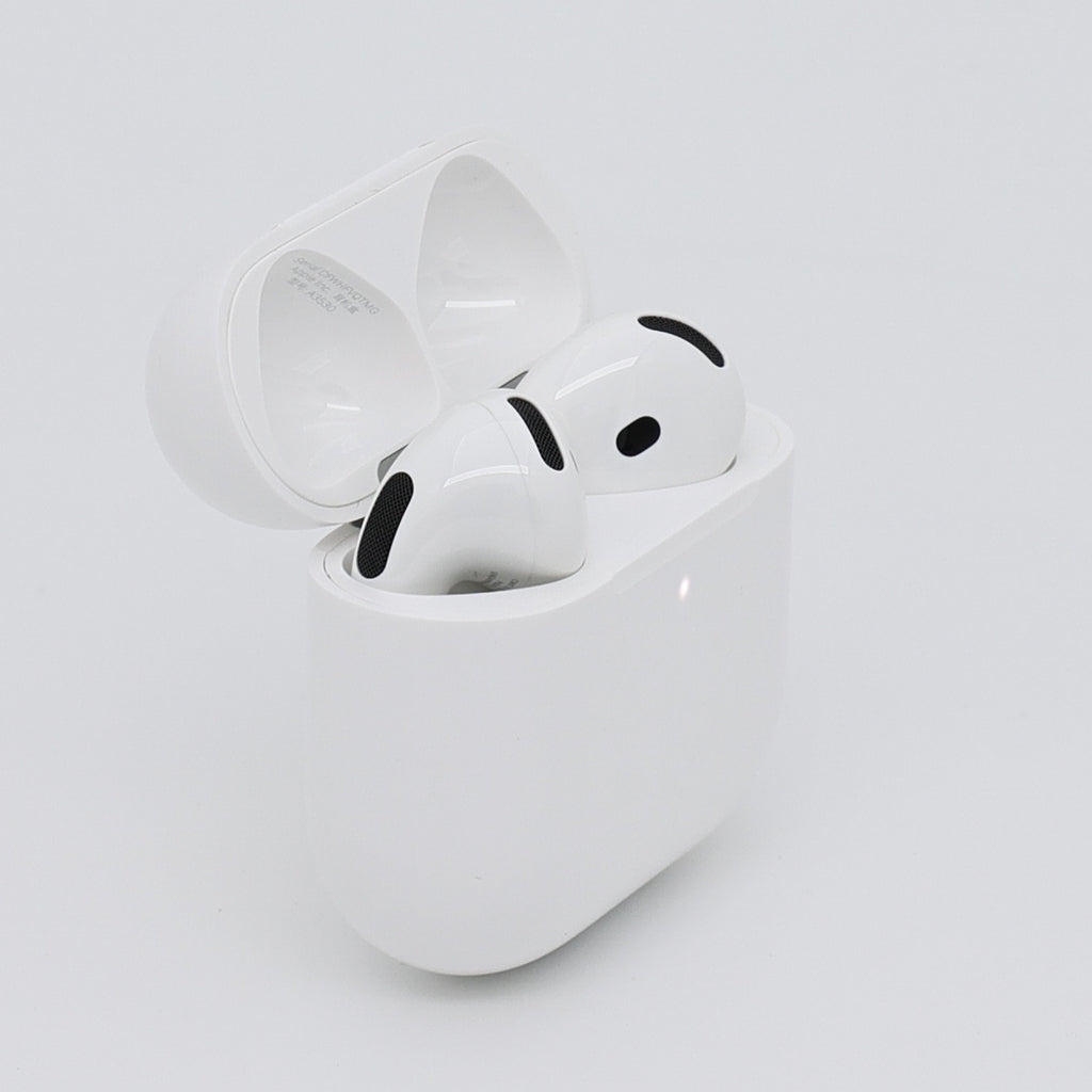 99新 Apple AirPods 5 白色