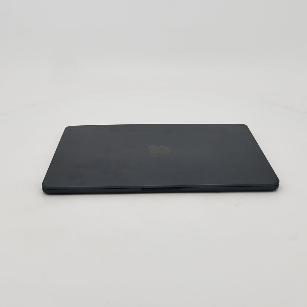95新 Apple MacBook Air 22年 13寸 M2（8+8核） 16G RAM 256G SSD 午夜色
