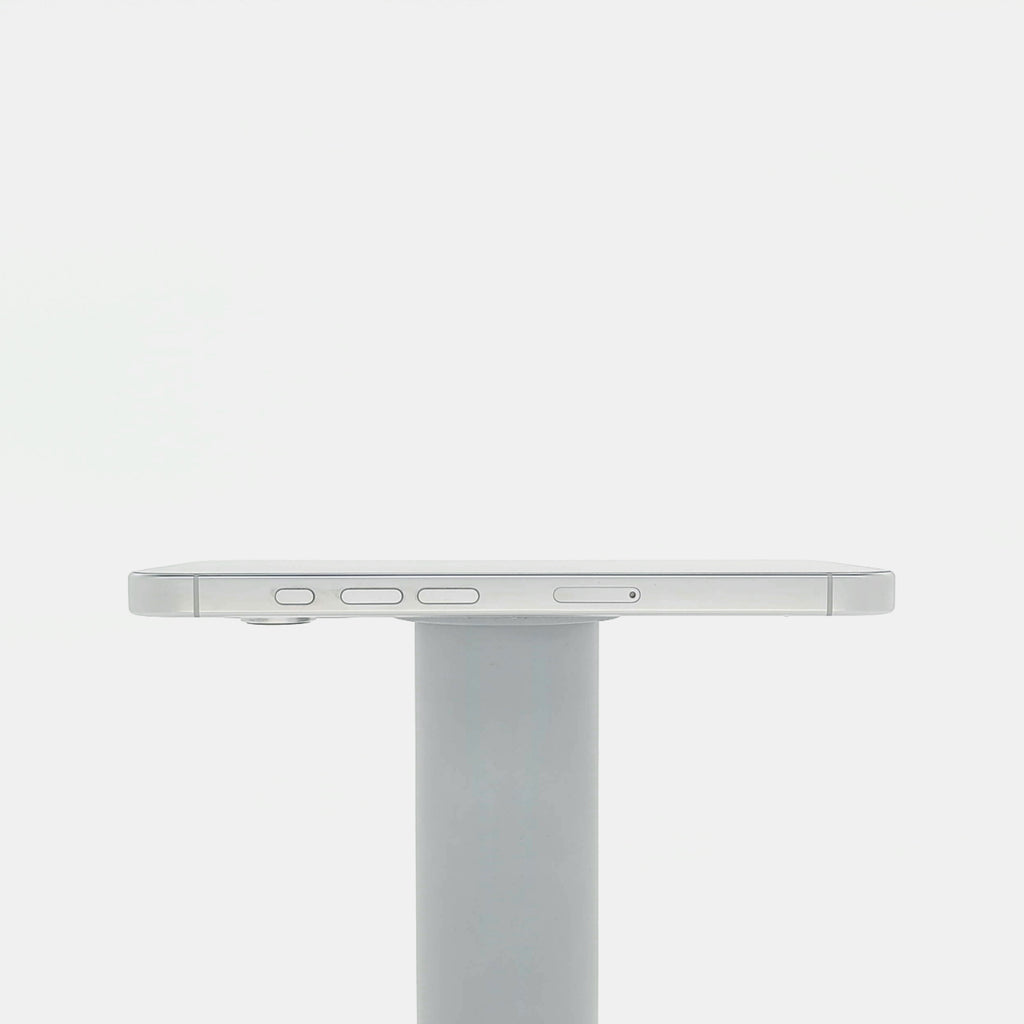 95新 Apple iPhone 16 Pro 128G 白色鈦金屬 中國大陸版