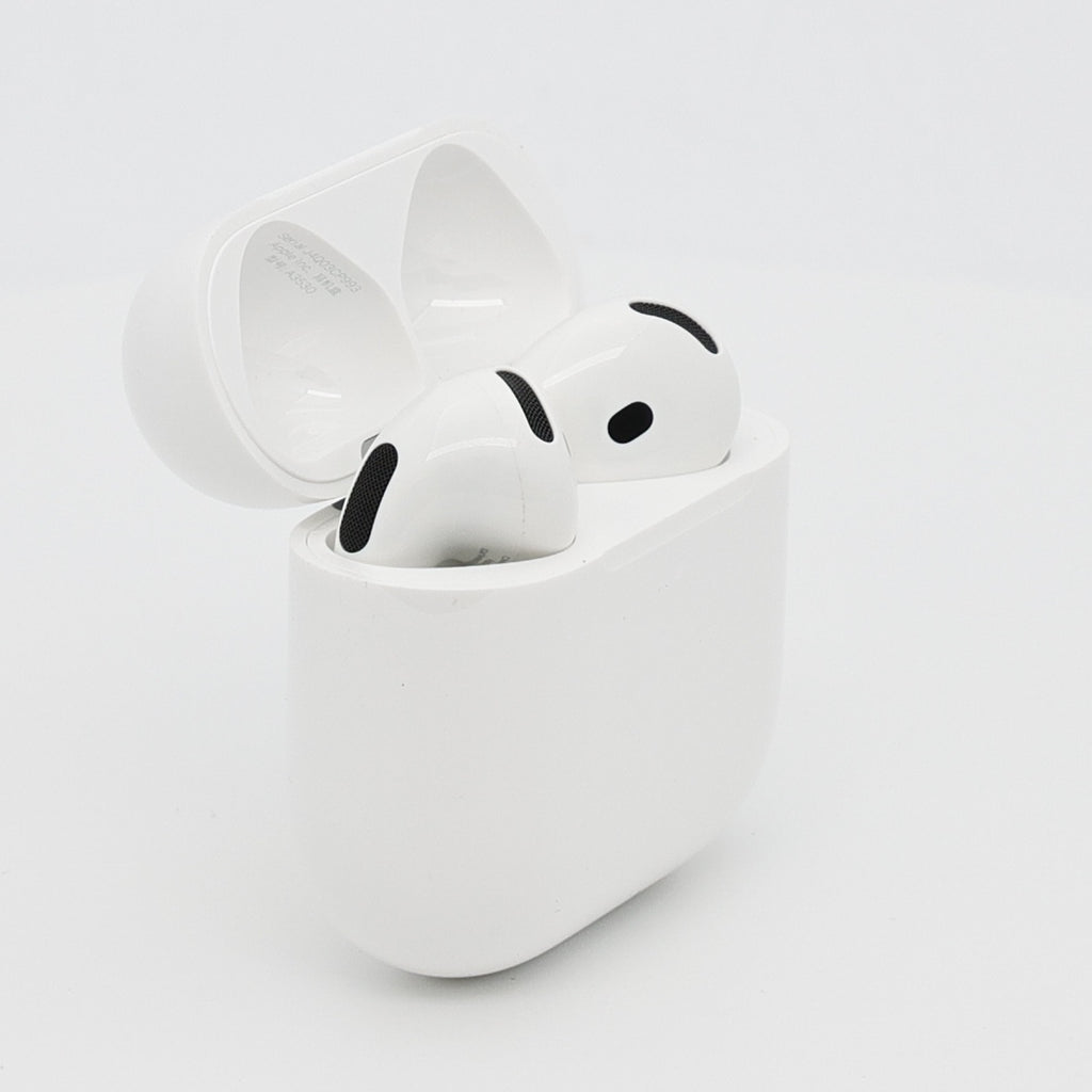 99新 Apple AirPods 5 白色
