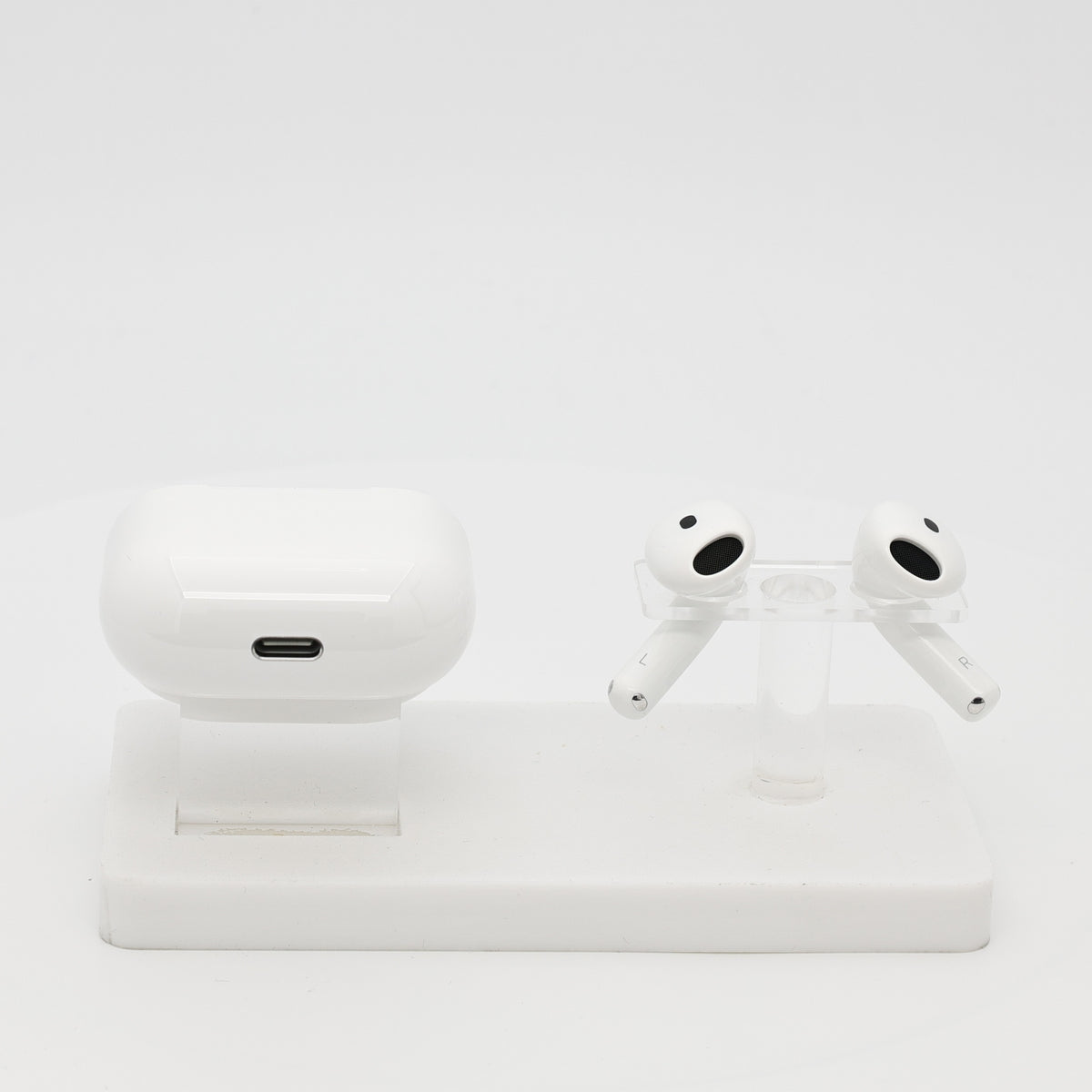99新 Apple AirPods 5 白色