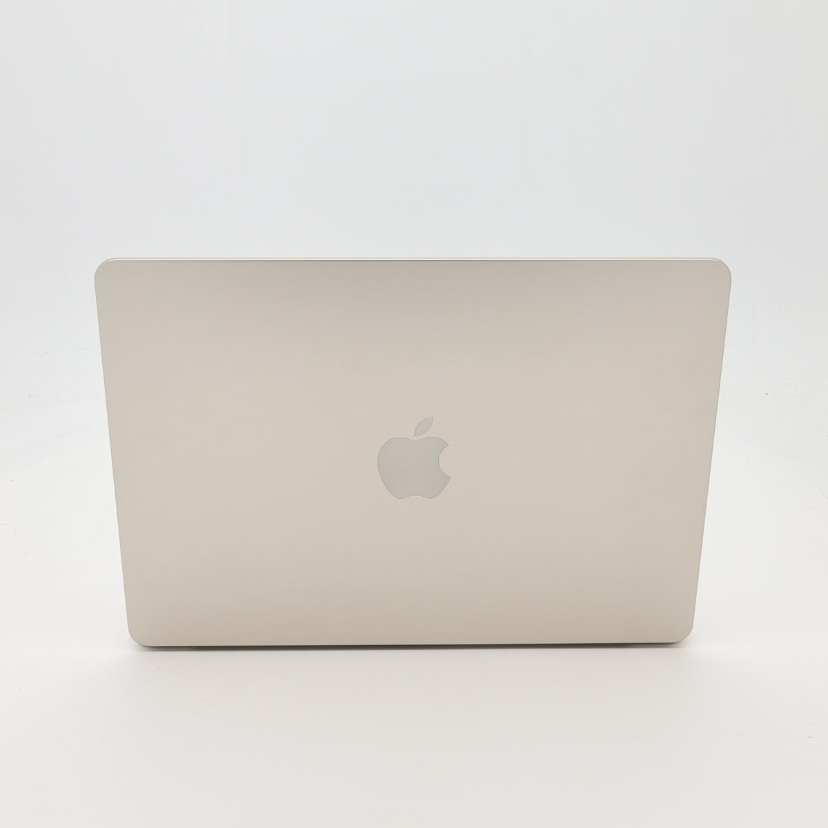 95新 Apple MacBook Air 22年 13寸 M2（8+8核） 8G RAM 256G SSD 星光色
