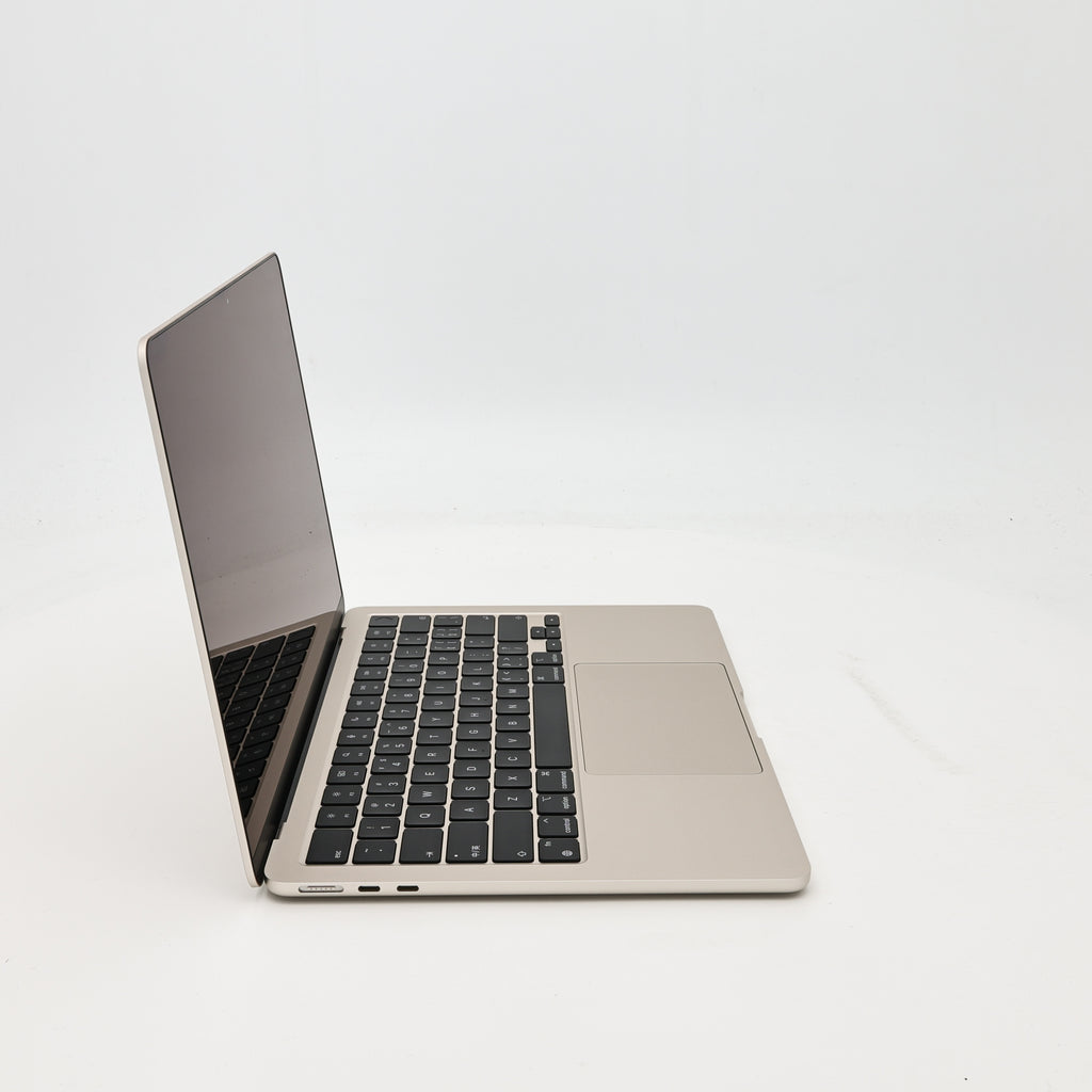 95新 Apple MacBook Air 22年 13寸 M2（8+8核） 8G RAM 256G SSD 星光色