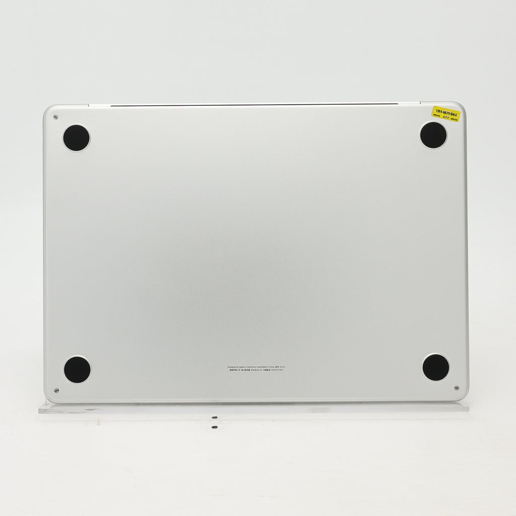 95新 Apple MacBook Air 24年 13寸 M3（8+10核） 8G RAM 512G SSD 銀色