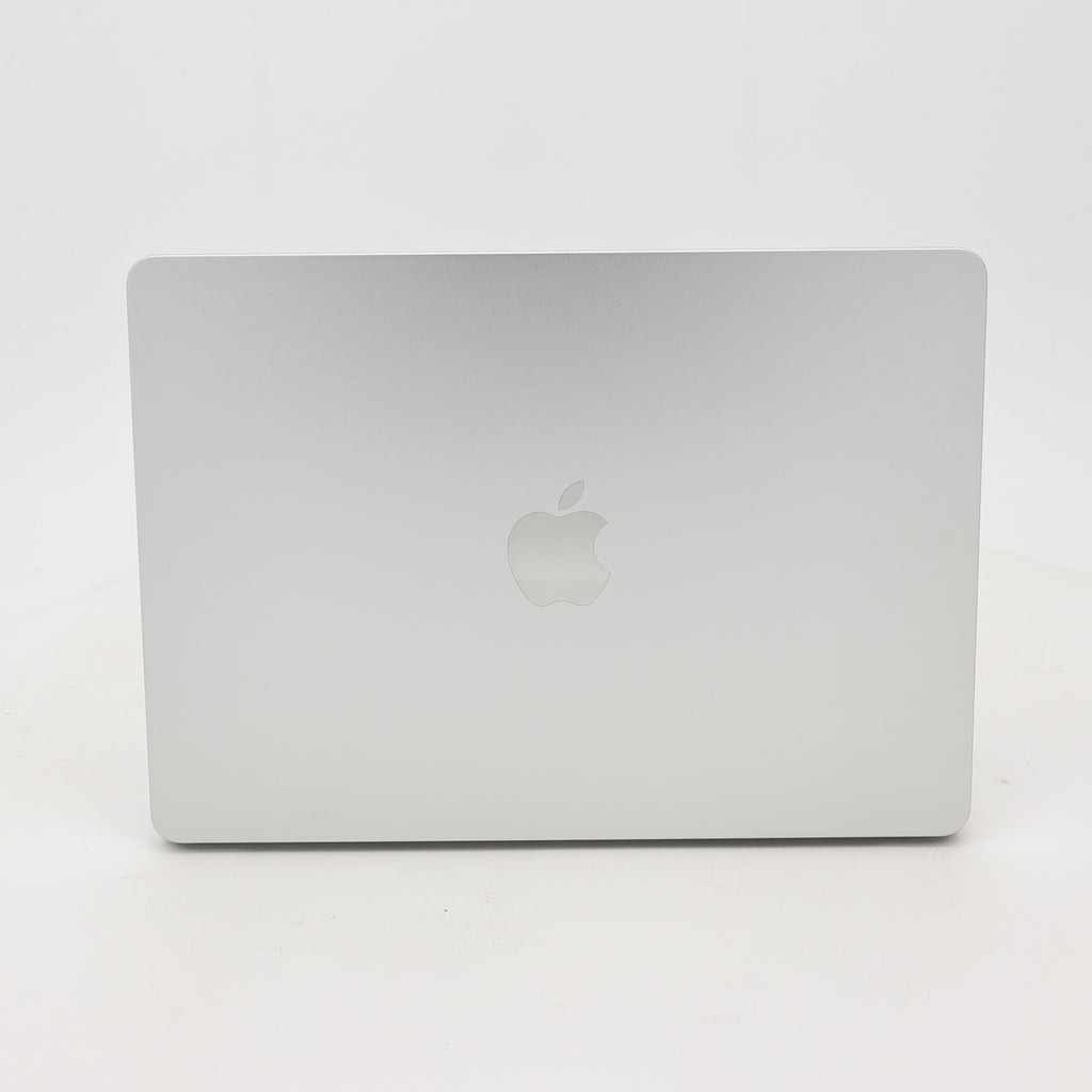 95新 Apple MacBook Air 22年 13寸 M2（8+8核） 8G RAM 256G SSD 銀色